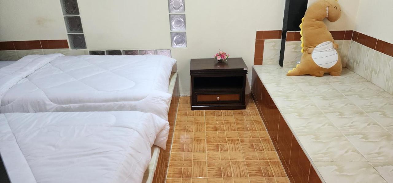 Albergue Cozy Nest Cnx Chiang Mai Exterior foto